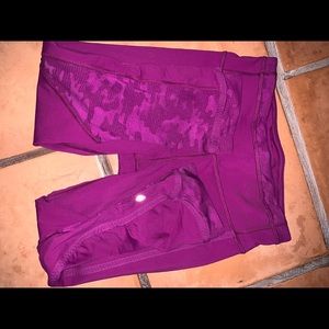 Lululemon yoga pants